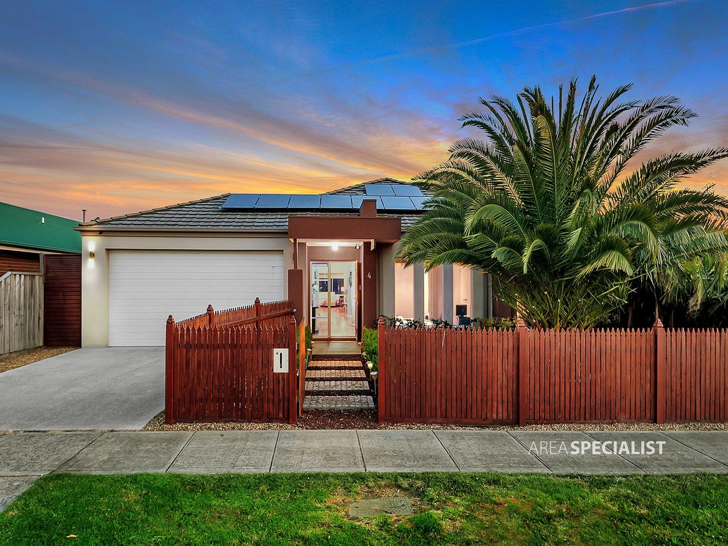 4 Silvergum Place, Cranbourne VIC 3977, Image 0