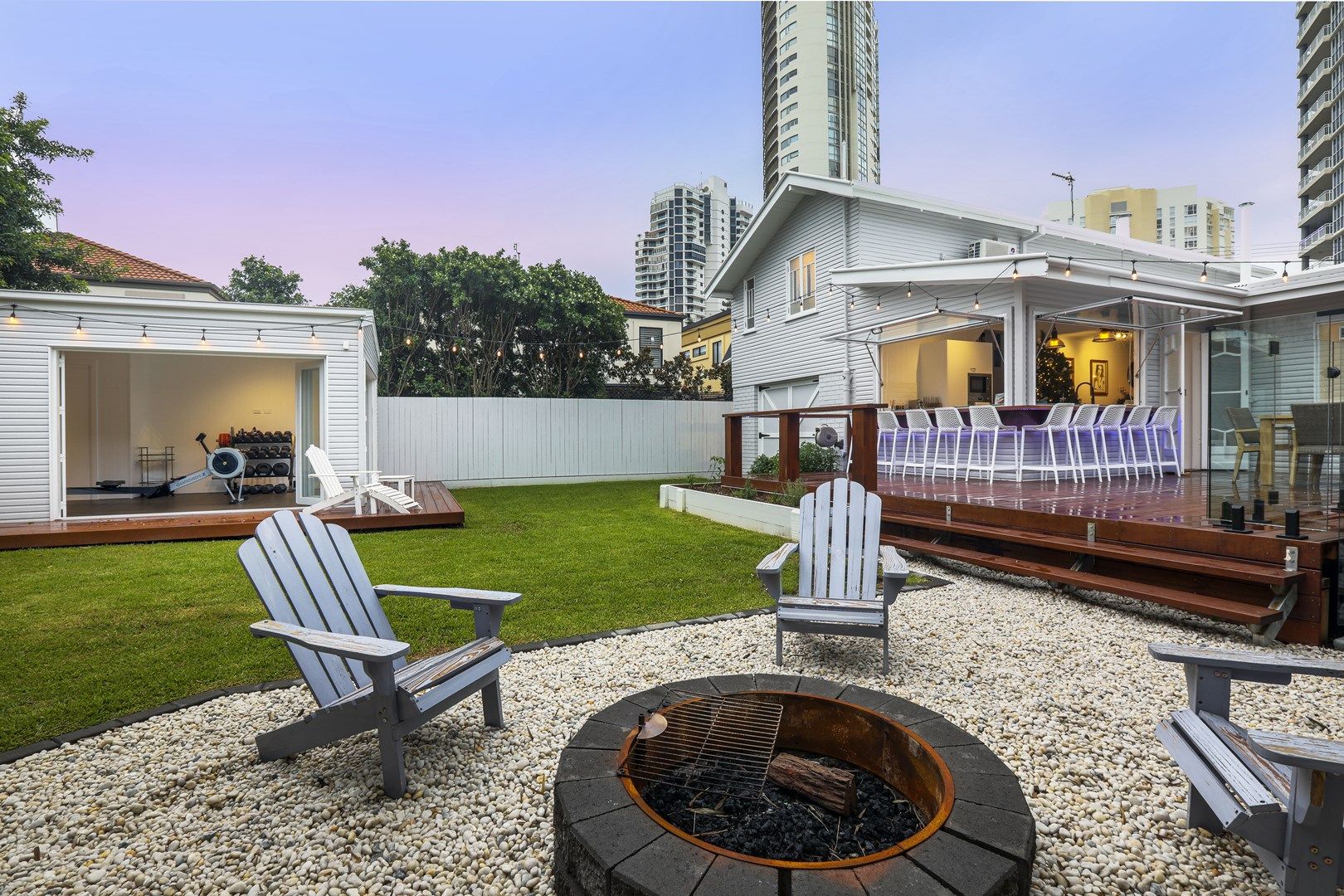 34 Tedder Avenue, Main Beach QLD 4217, Image 0