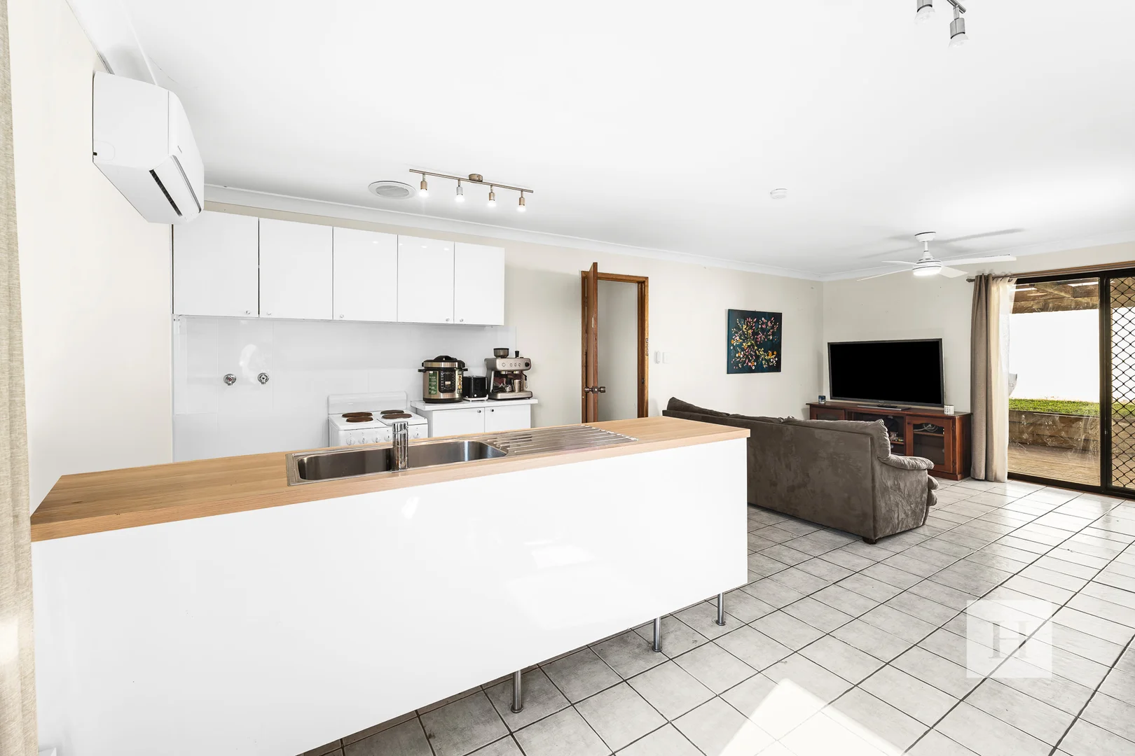 Additional image 14 of 34 Wyndora Avenue, San Remo NSW 2262