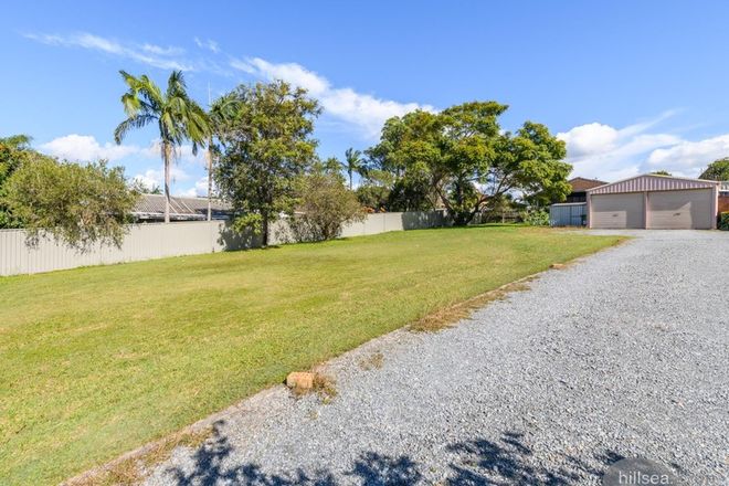 Picture of 10 Webb Street, LABRADOR QLD 4215