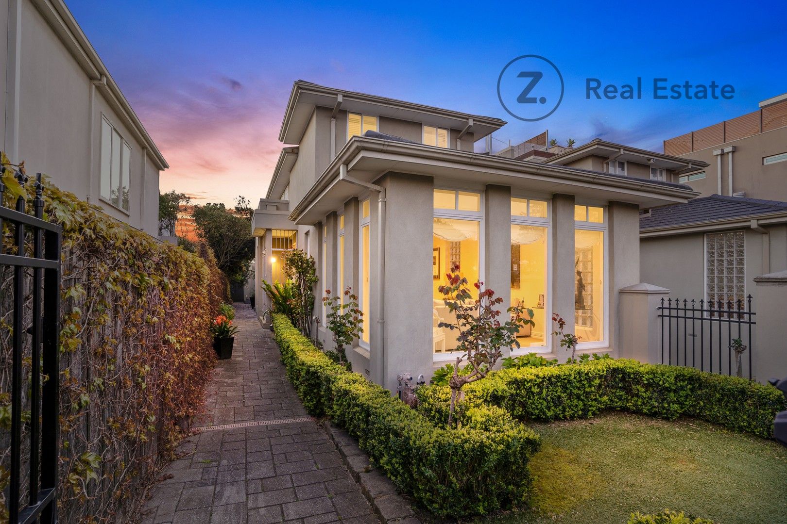 3 bedrooms Townhouse in 2/462 Beach Road BEAUMARIS VIC, 3193