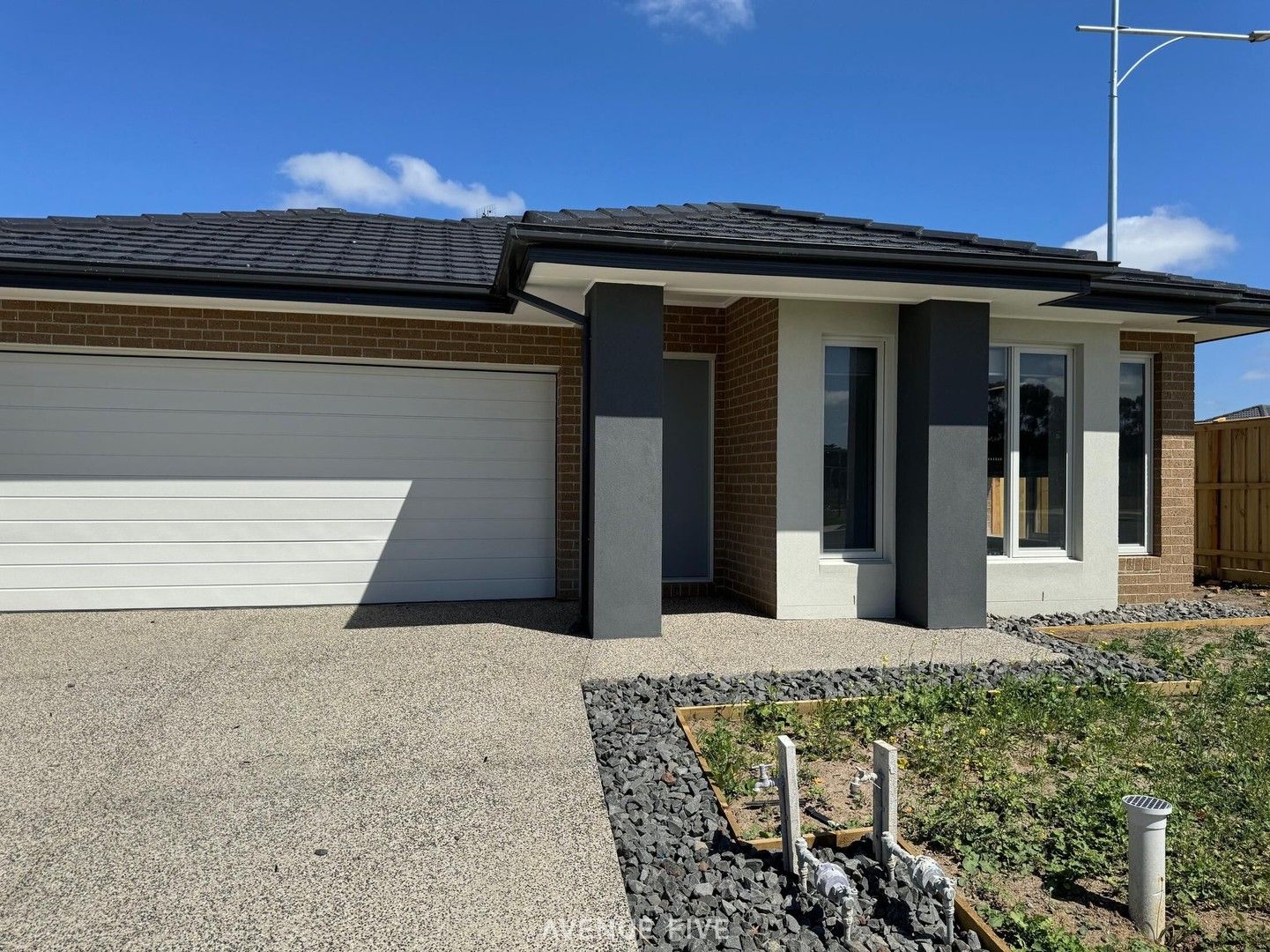 3 bedrooms House in 9 Hendrina Street CHARLEMONT VIC, 3217