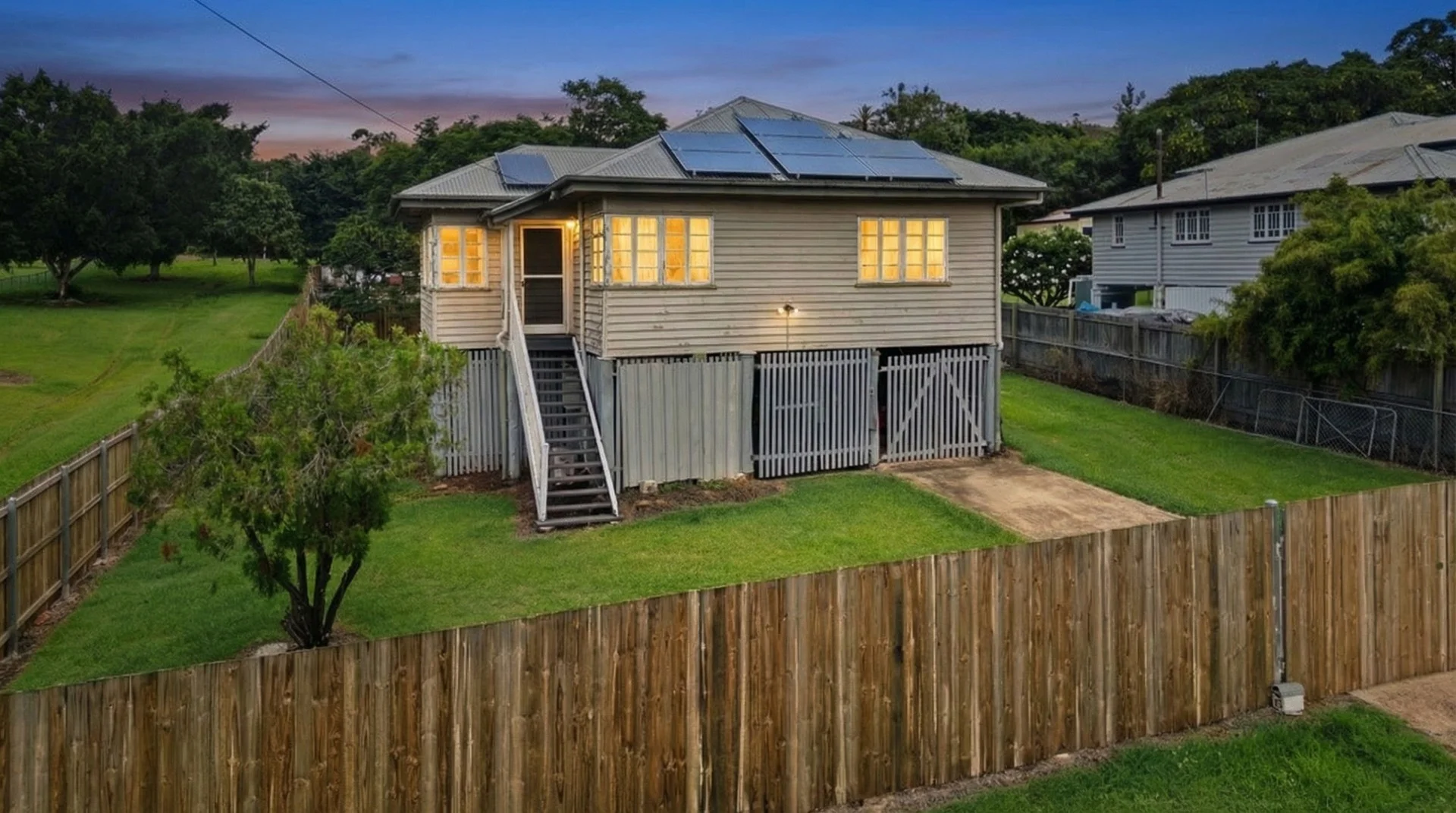 48 Pattison Street, Mount Morgan QLD 4714