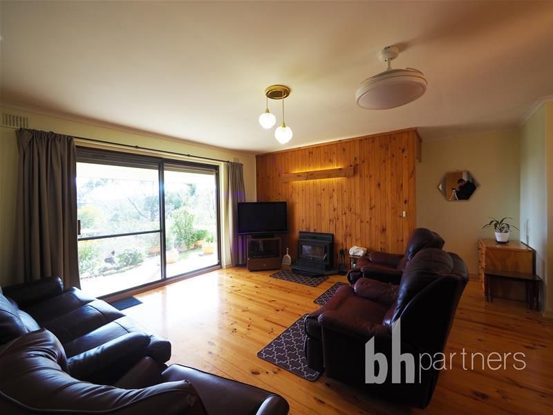 6 Walker Avenue, Heathfield SA 5153, Image 2