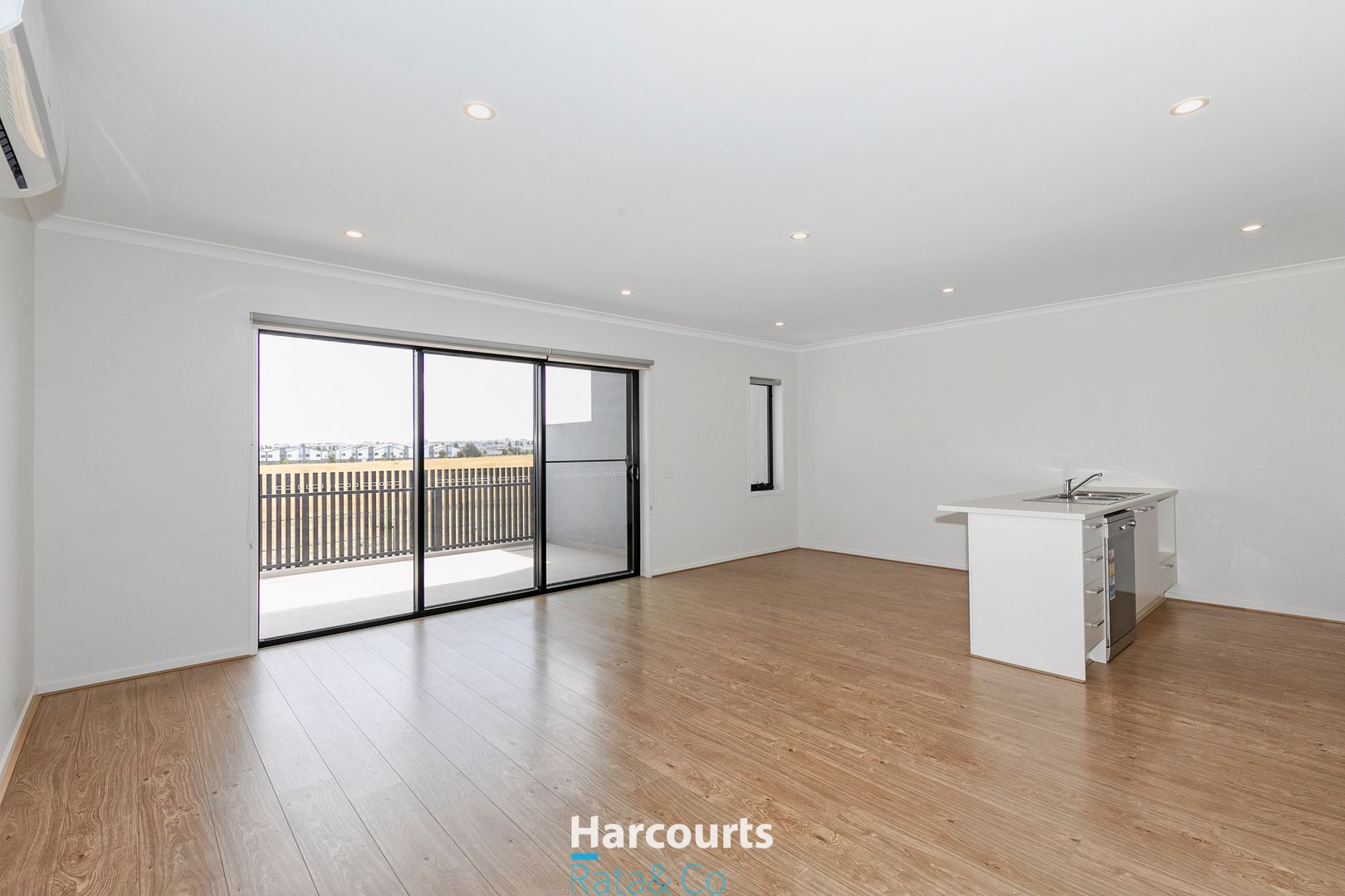 10 Williamsburg Walk, Wollert VIC 3750, Image 1