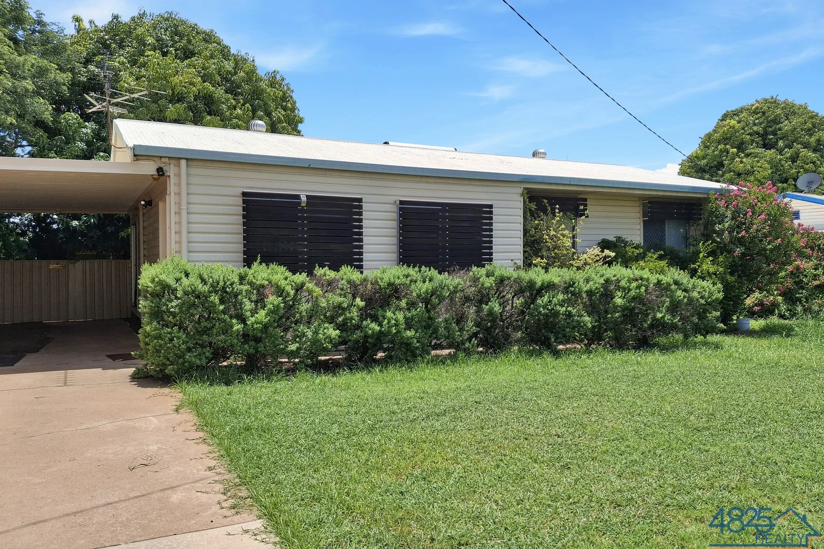 16 Labuan Street, Mount Isa QLD 4825