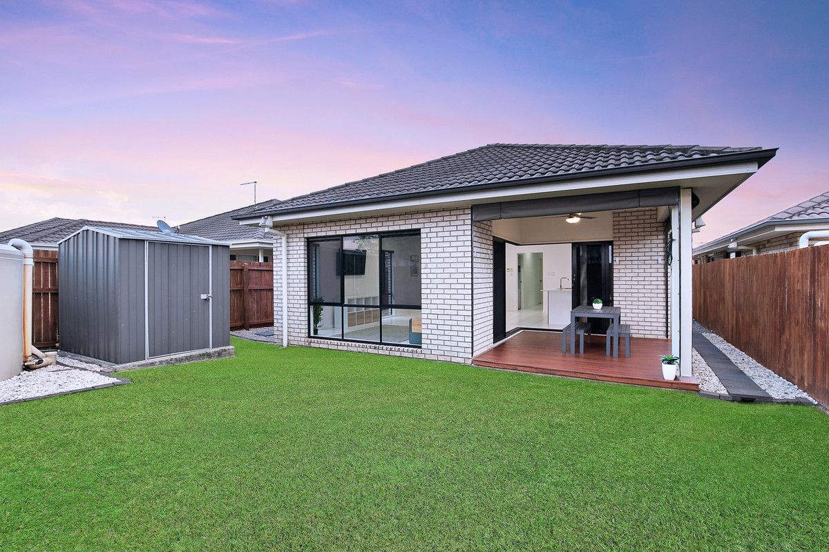 32 Tarragon Parade, Griffin QLD 4503, Image 2