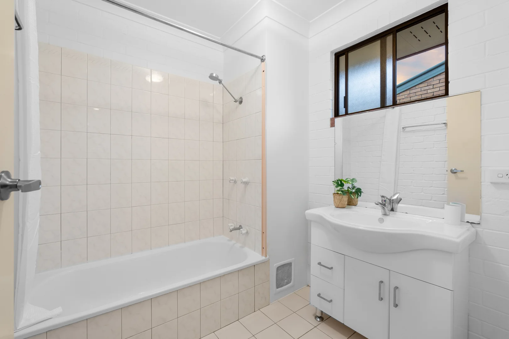 Additional image 17 of 8/6 Rogers Crescent, Caboolture QLD 4510