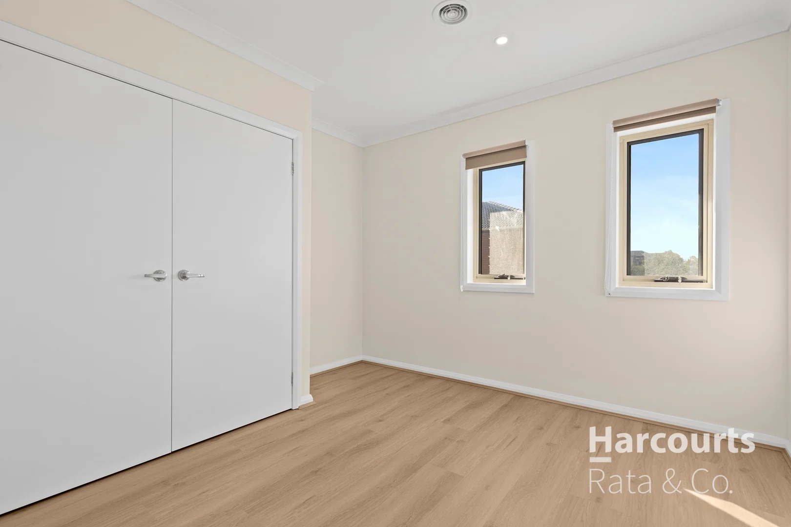 Additional image 7 of 2/36 Wattlebird Crescent, Reservoir VIC 3073