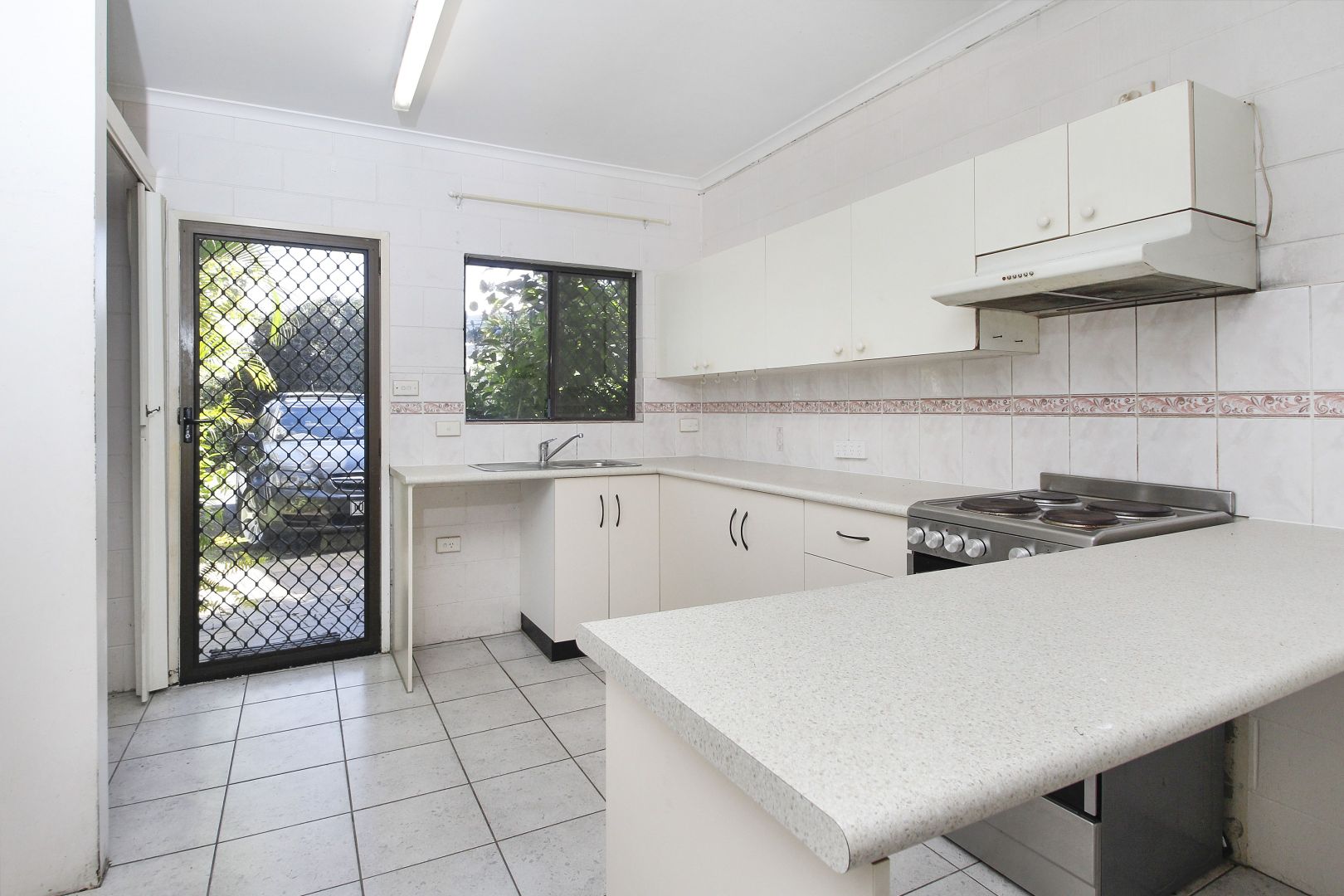 6/75 Boland Street, Westcourt QLD 4870, Image 1