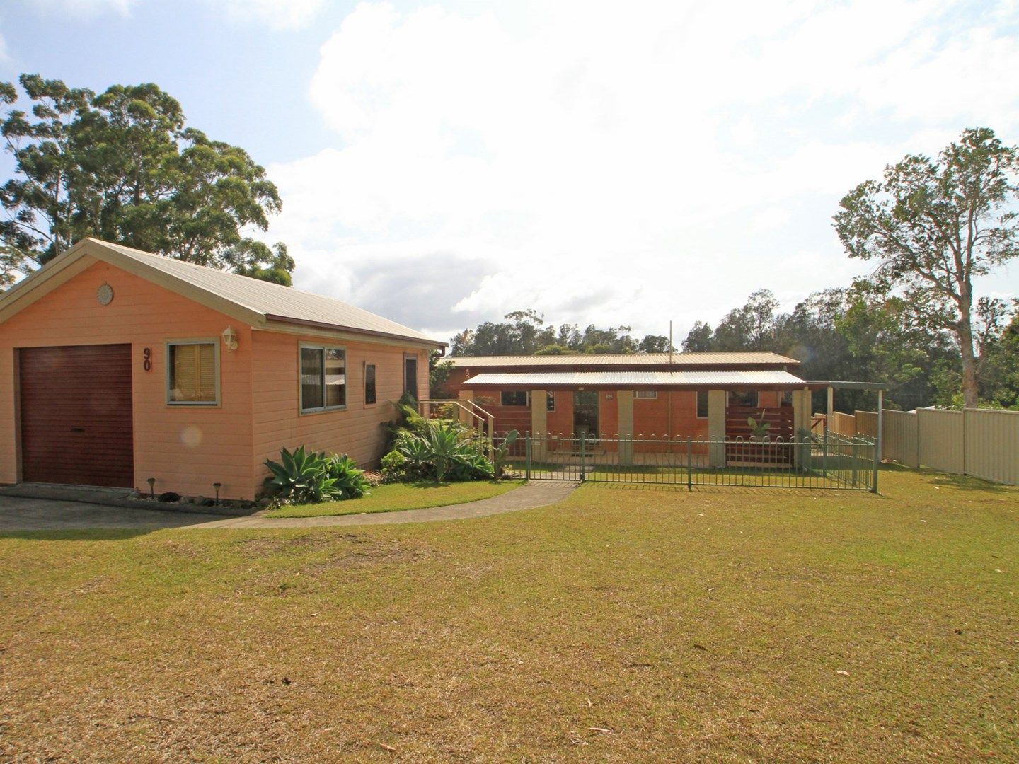 90 River Road, Sussex Inlet NSW 2540, Image 0