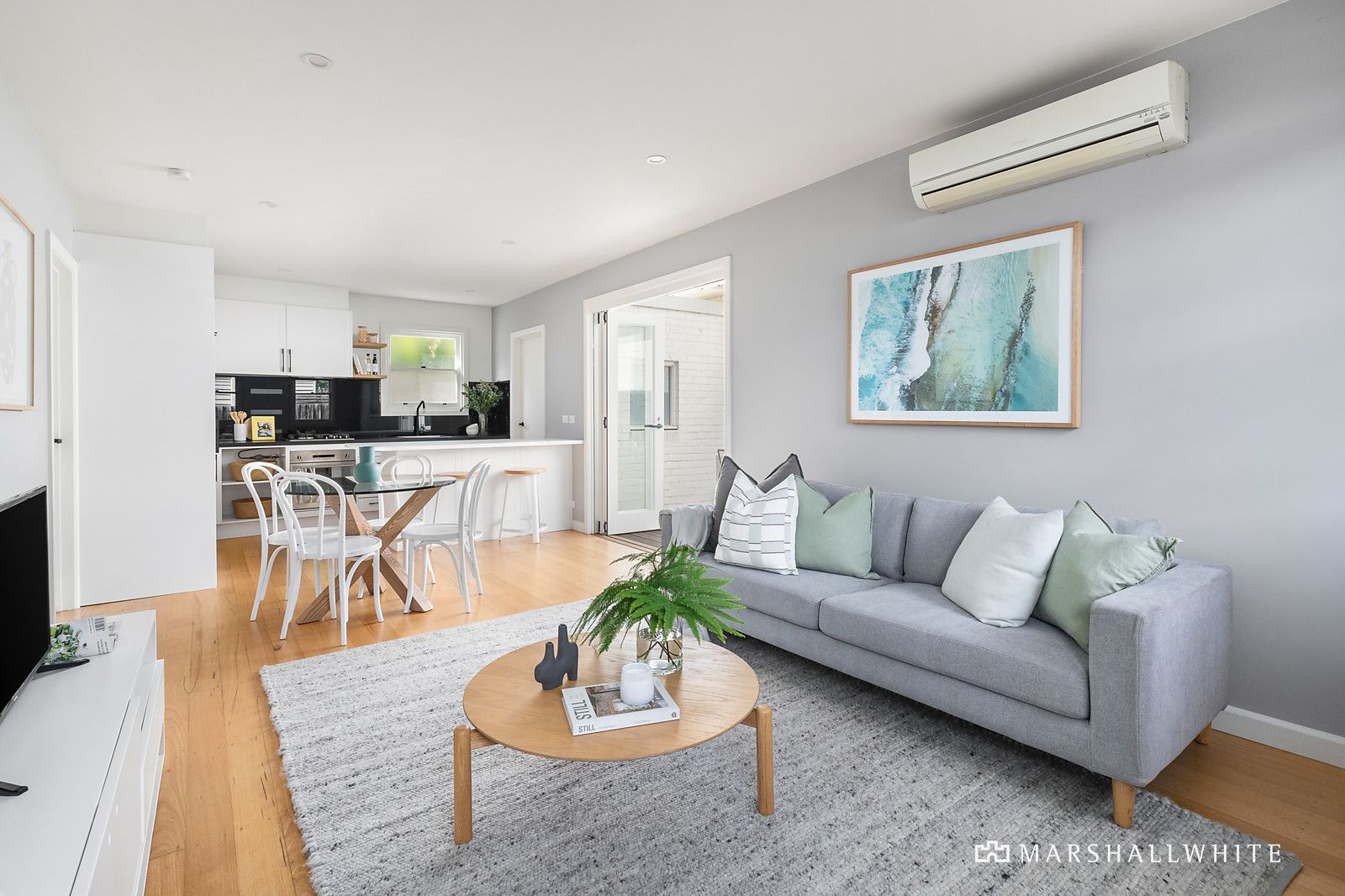 2 bedrooms Apartment / Unit / Flat in 3/24 Henrietta Street HAWTHORN VIC, 3122