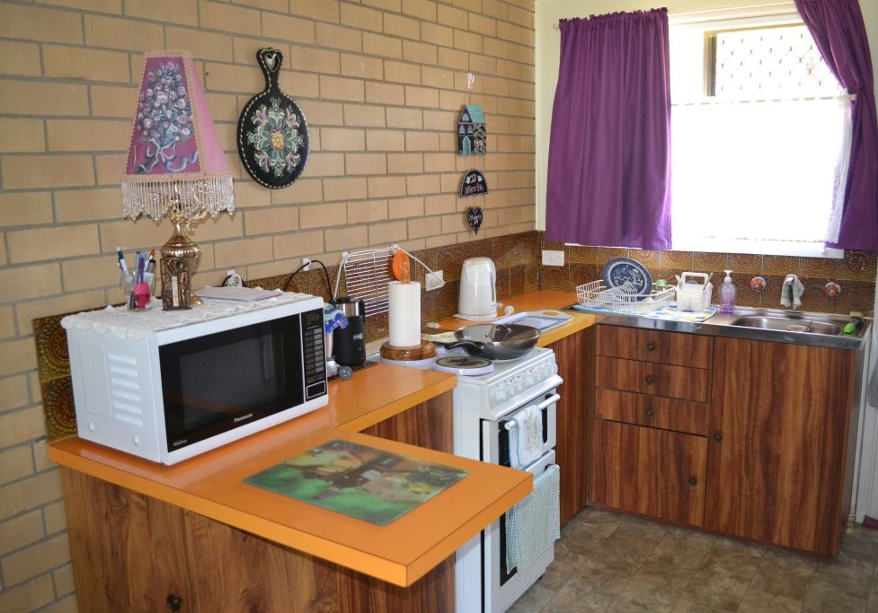 4/37 OSWALD STREET, Inverell NSW 2360, Image 2