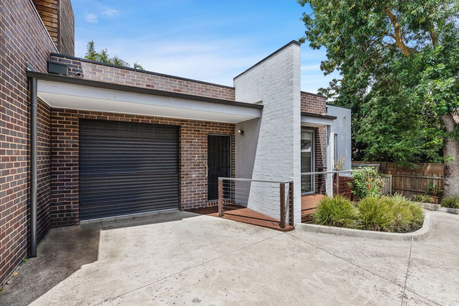 2 bedrooms Apartment / Unit / Flat in 3/9 Vannam Drive ASHWOOD VIC, 3147