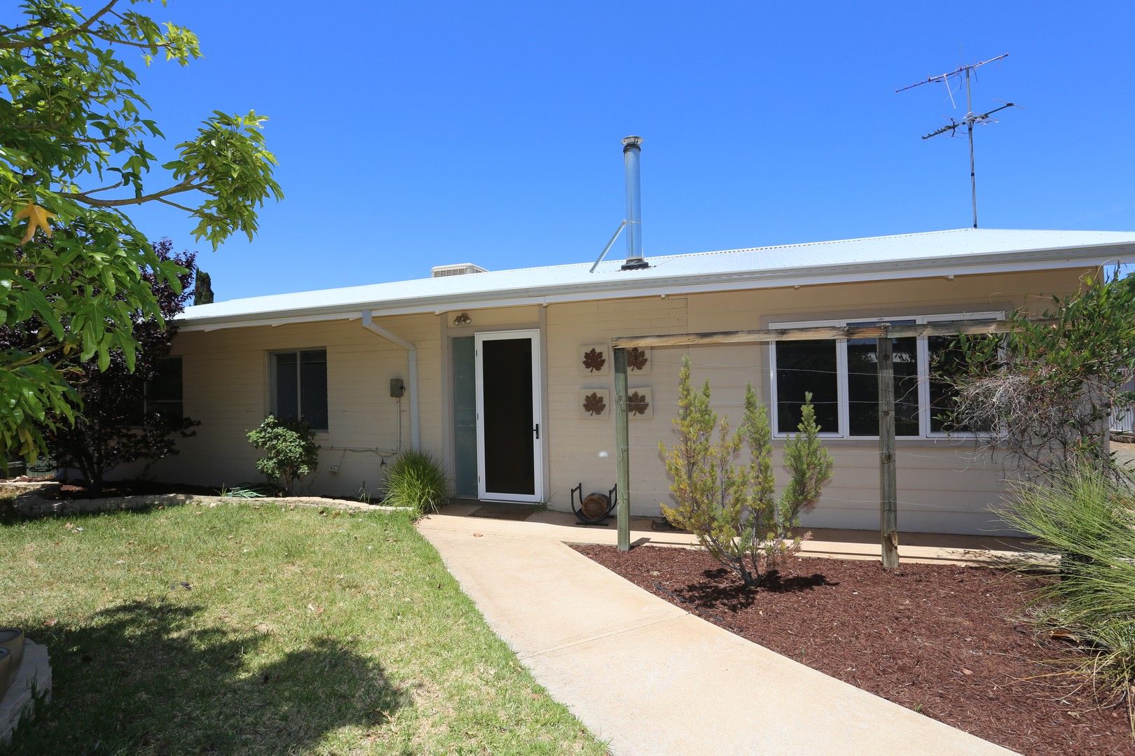 38 Grevillea Cres, Kambalda West WA 6442, Image 0