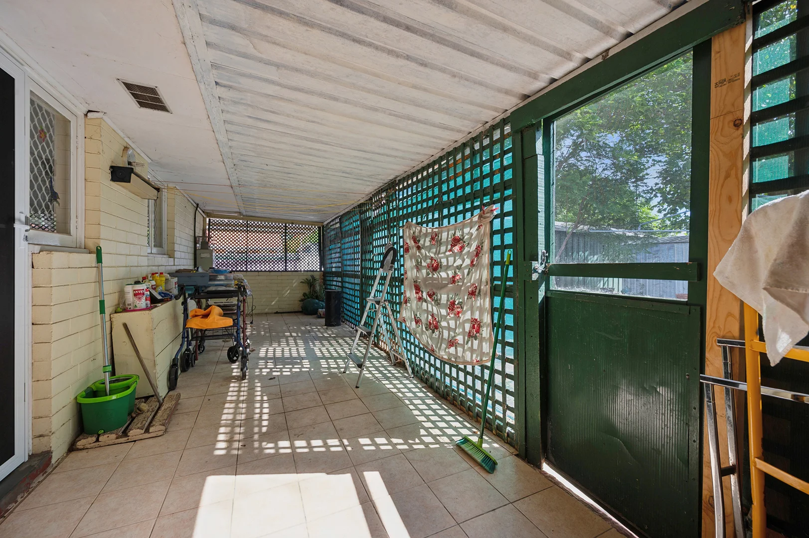 Image 10