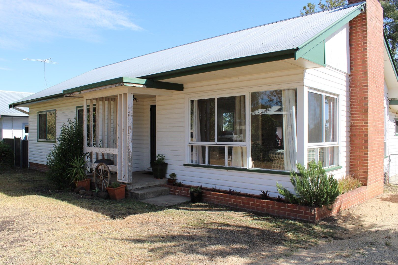 33 Gilchrist Street, Inverell NSW 2360, Image 1