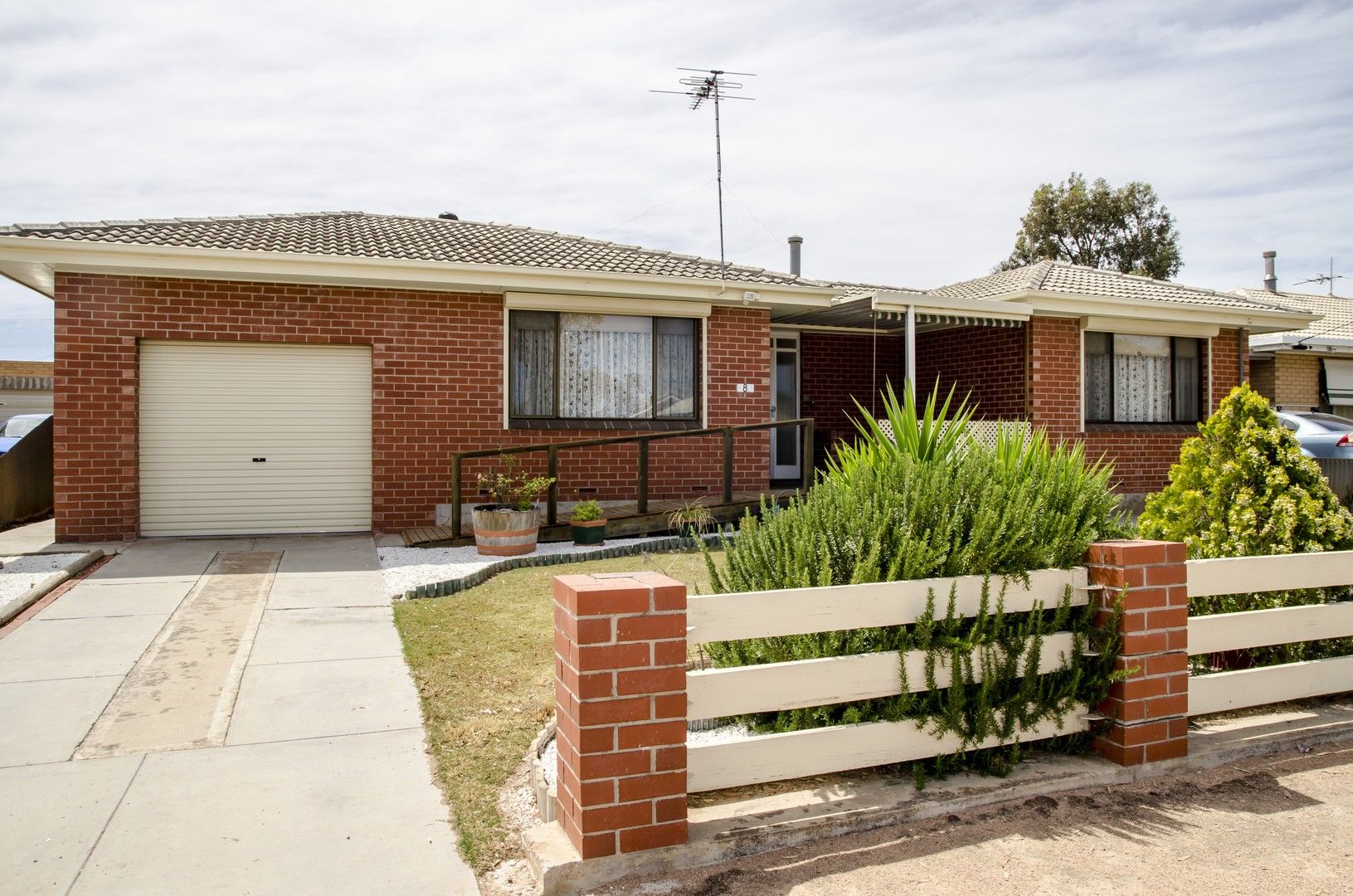 8 Lambeff Street, Ceduna SA 5690 House For Rent Domain