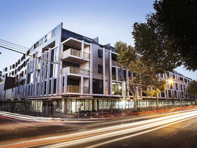 1 bedrooms Apartment / Unit / Flat in 518/2 Golding Street HAWTHORN VIC, 3122