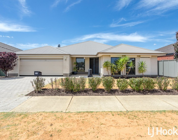 13 Cornforth Way, Piara Waters WA 6112