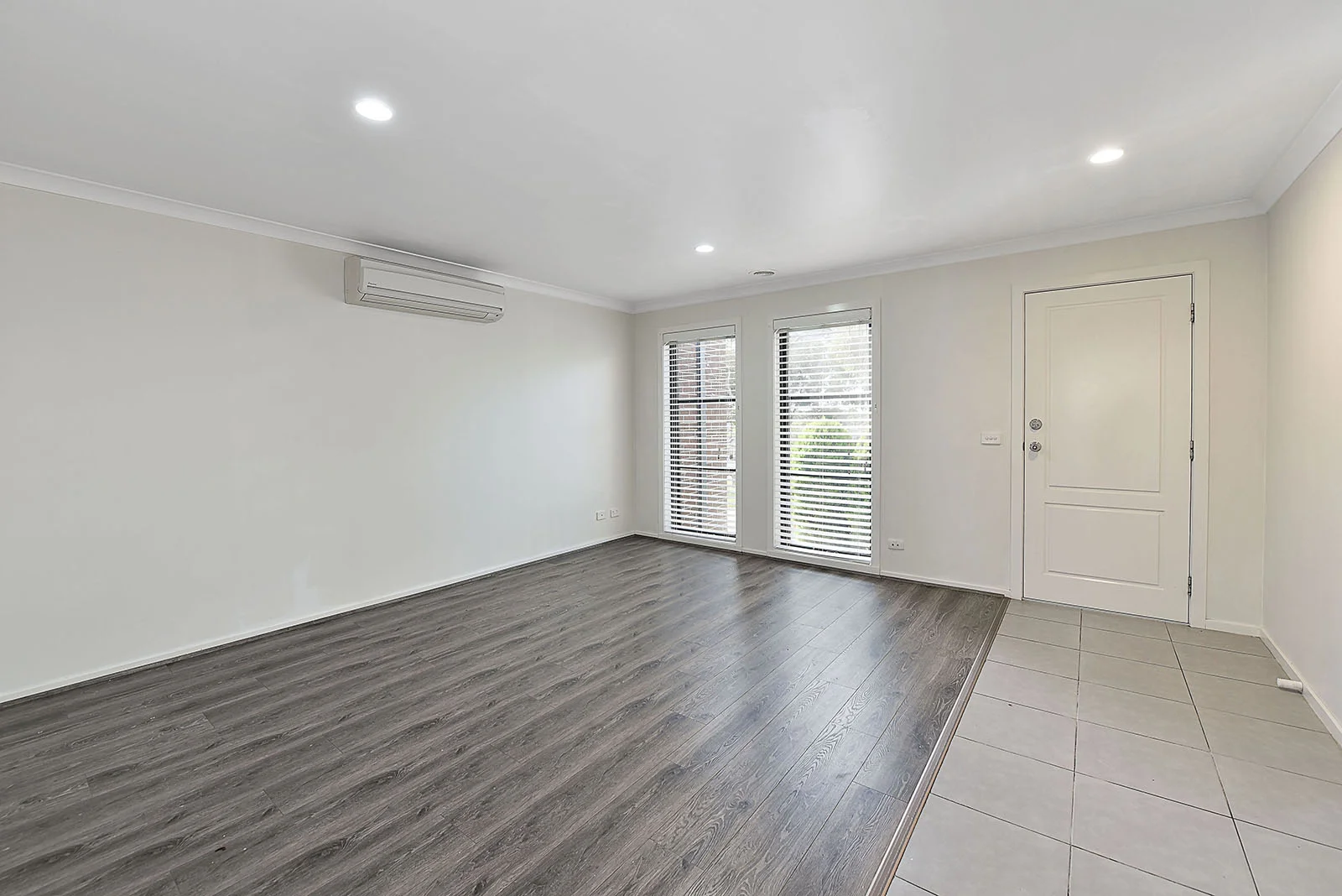 Additional image 5 of 14 St Mellion Close, Sunbury VIC 3429