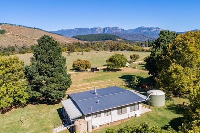 Picture of 61 Roberts Creek Road, POREPUNKAH VIC 3740