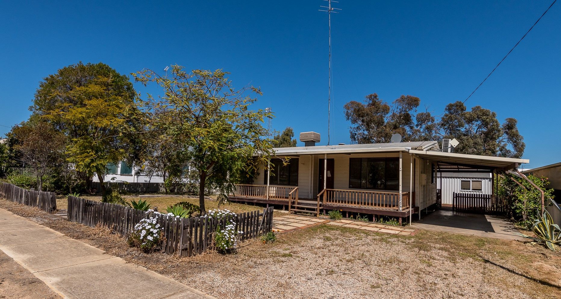 37 Cavell St, Calingiri WA 6569, Image 0