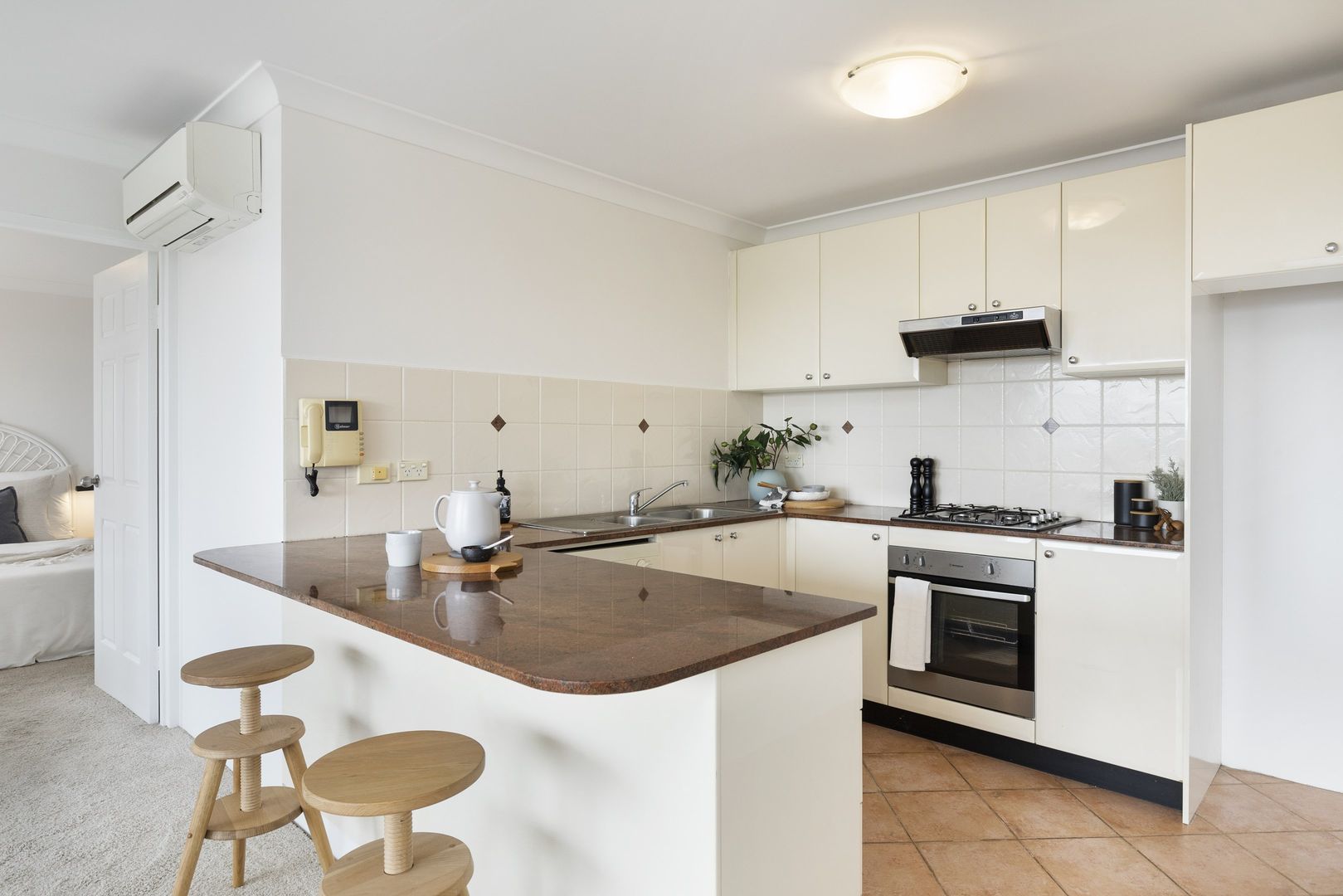 11/13-17 Morrison Road, Gladesville NSW 2111, Image 2