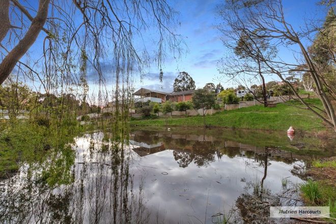 Picture of 1 Mount View Road, WANDONG VIC 3758