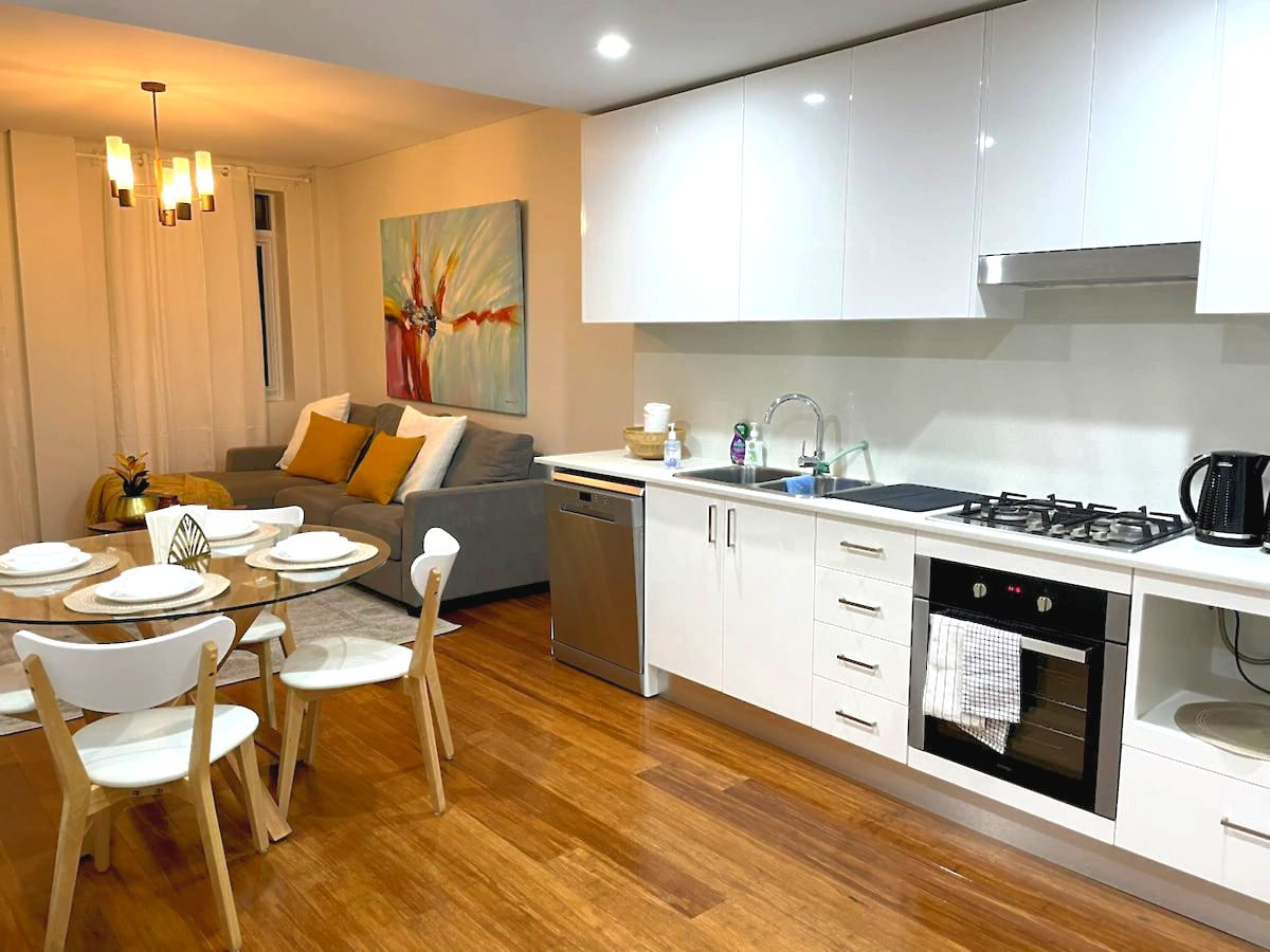 1 bedrooms Apartment / Unit / Flat in 704/110 Hunter Street NEWCASTLE NSW, 2300