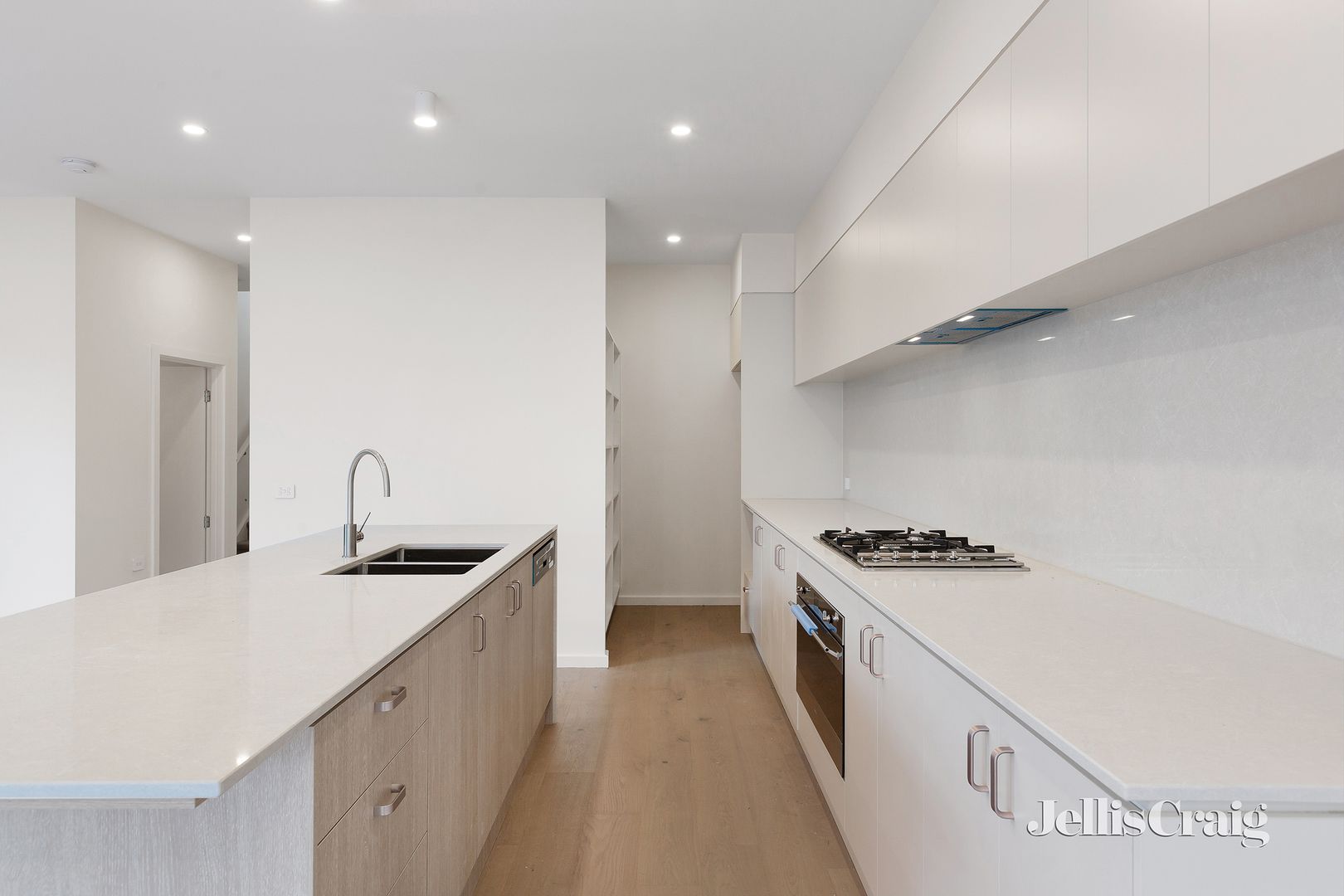 38 Wimpole Crescent, Bellfield VIC 3081, Image 1