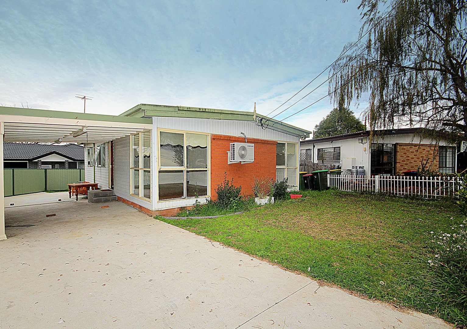 7 Wright Close, Georges Hall NSW 2198, Image 0