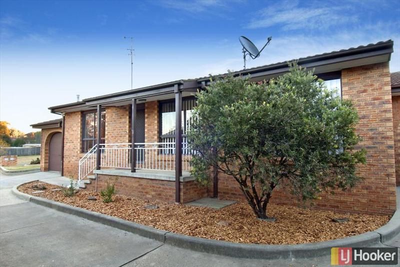 1/4 Kaye Place, Queanbeyan NSW 2620, Image 0