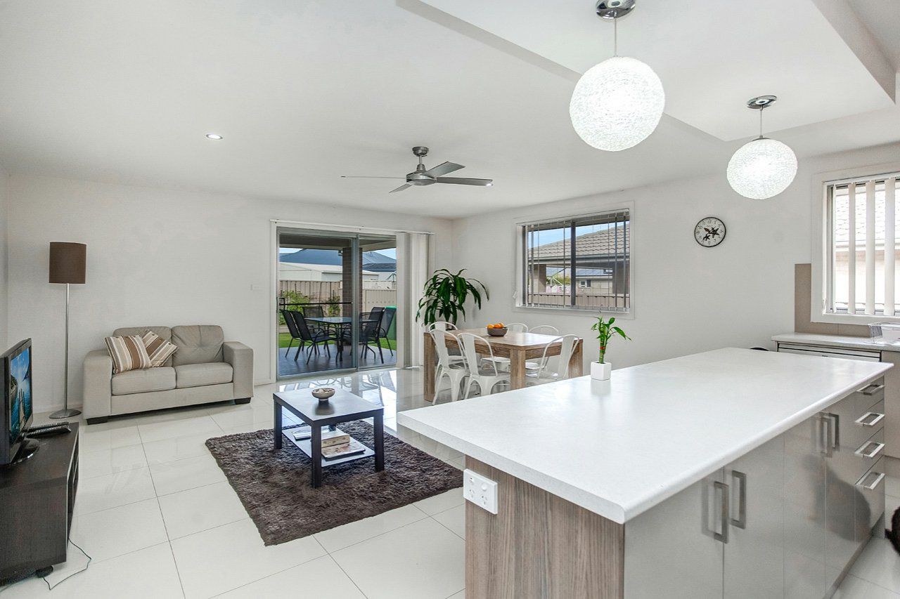 48 Albatross Way, Old Bar NSW 2430, Image 1