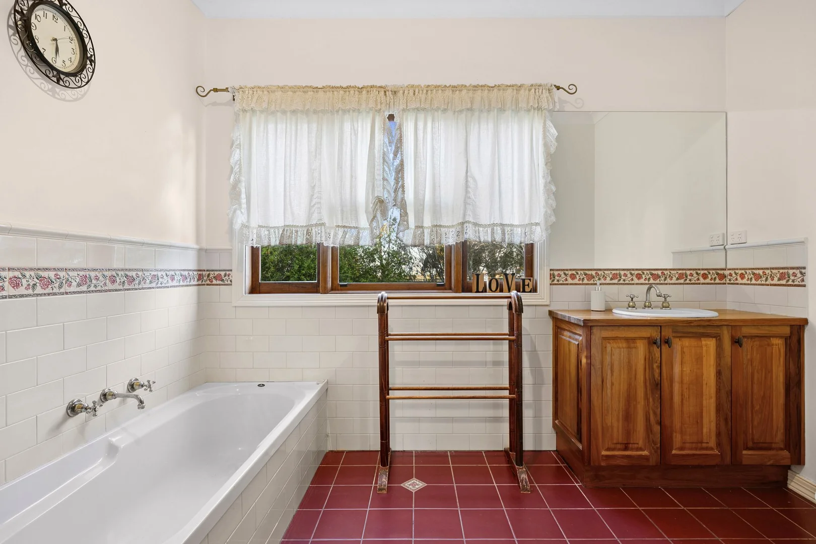 Image 15