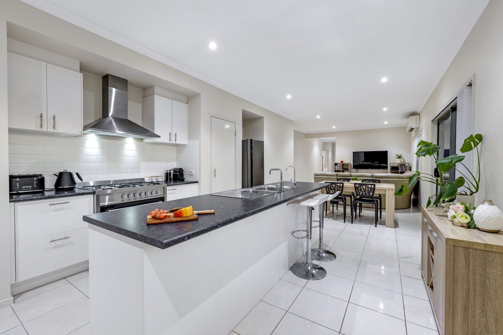 21 Bitts Road, Seaford Meadows SA 5169, Image 1