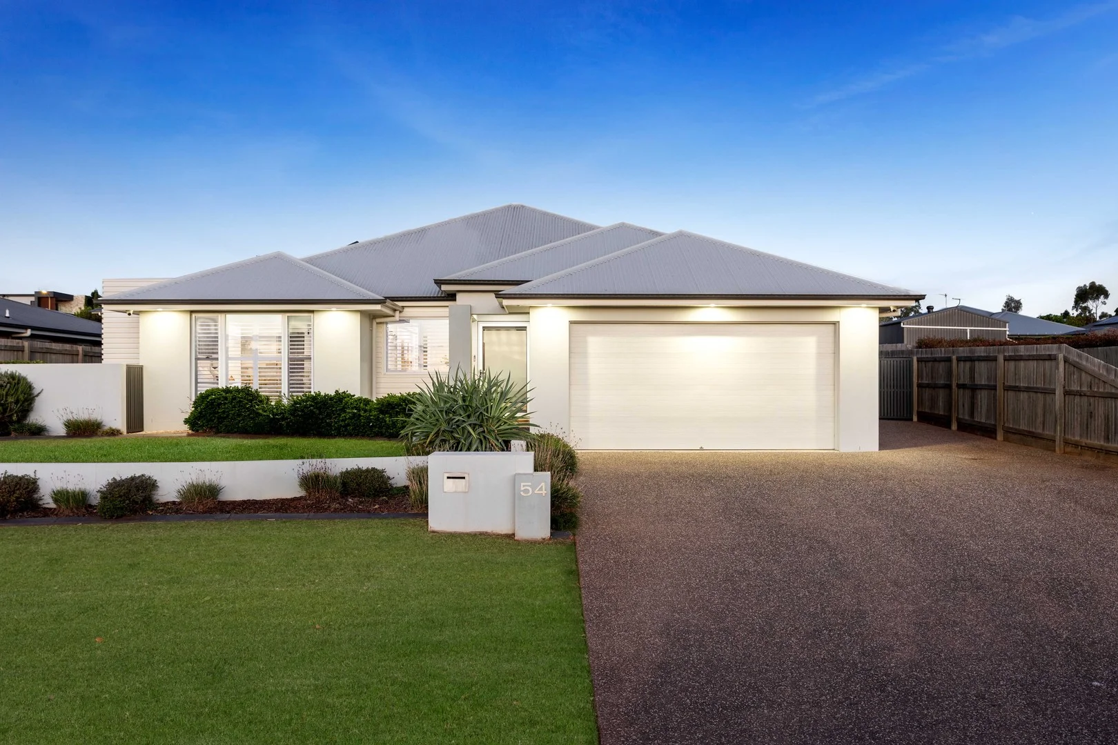 54 Hancock Circuit, Kleinton QLD 4352