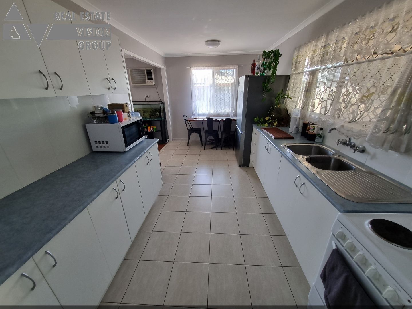 15 Eucalyptus St, Blackwater QLD 4717, Image 1