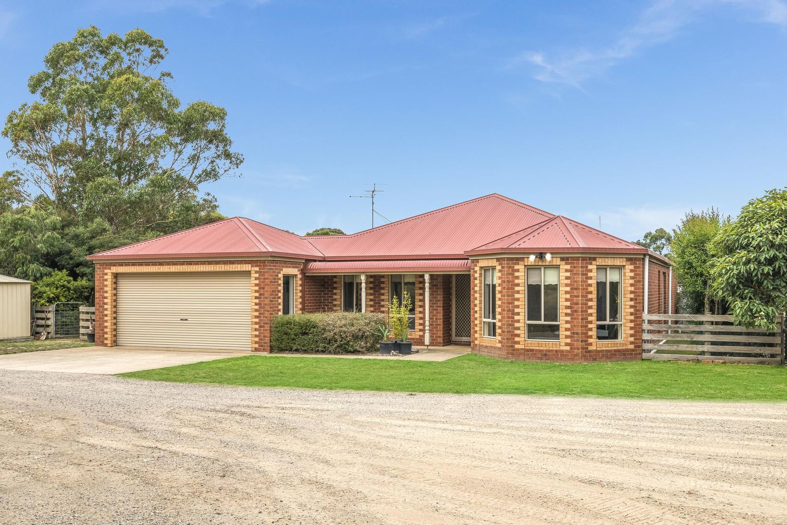 8 Merino Drive, Teesdale Property History & Address Research Domain