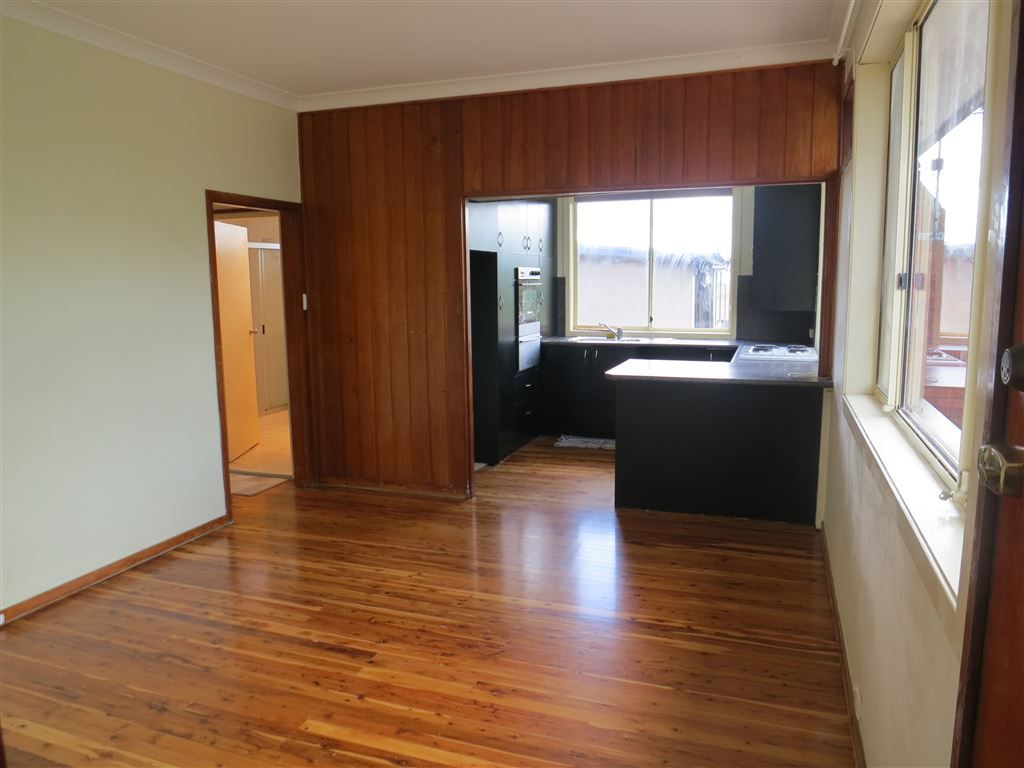 8 Cansdale Street, Blacktown NSW 2148, Image 2