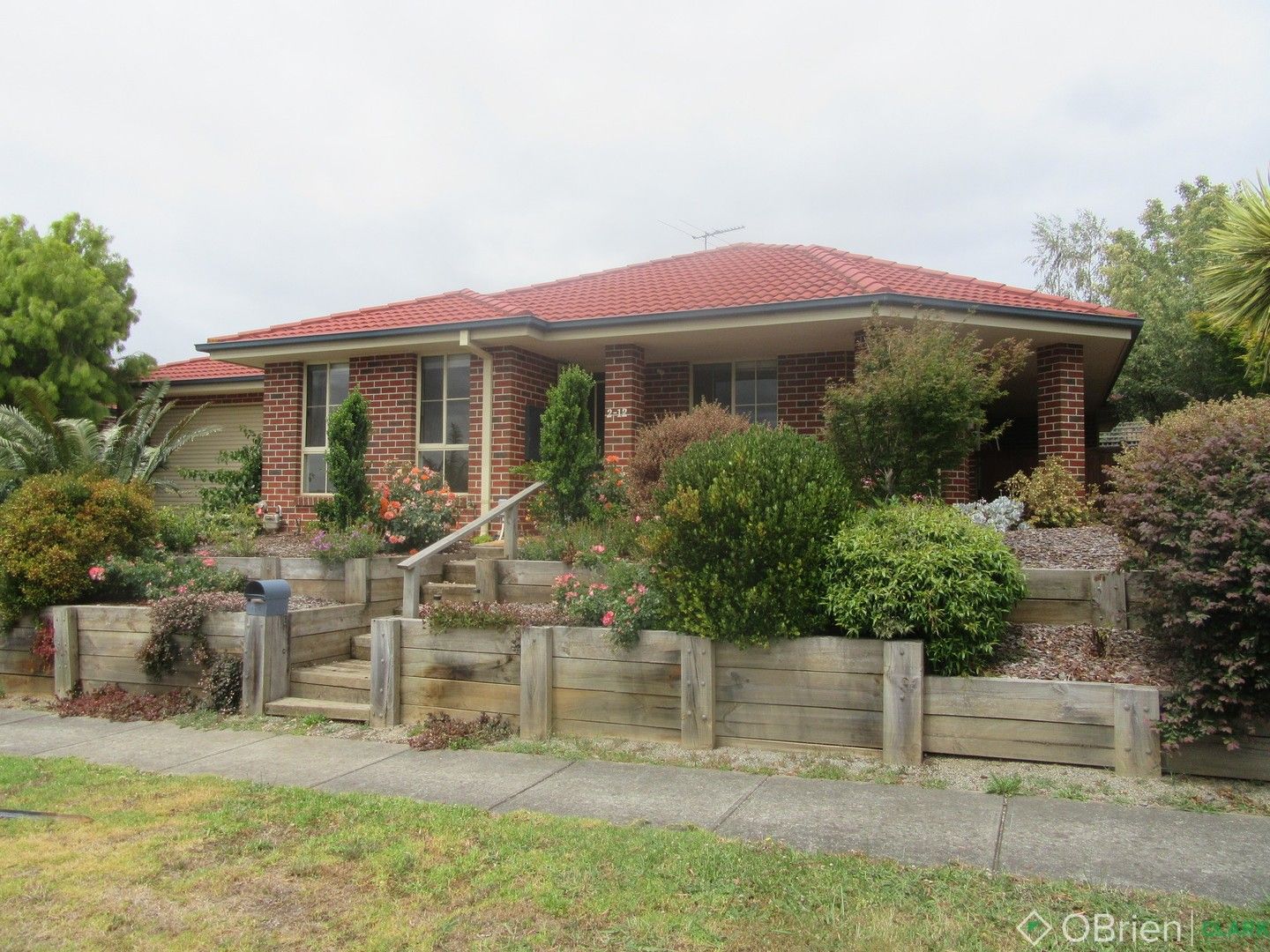 3 bedrooms Apartment / Unit / Flat in 2/12 Hamilton Drive WARRAGUL VIC, 3820