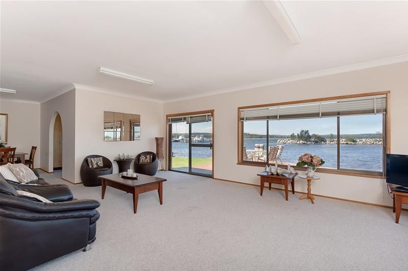 33 Beach Road, Batemans Bay NSW 2536, Image 2