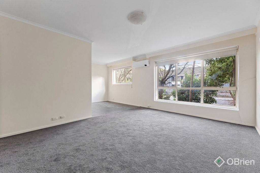 2 bedrooms Apartment / Unit / Flat in 4/16-18 Close Avenue DANDENONG VIC, 3175