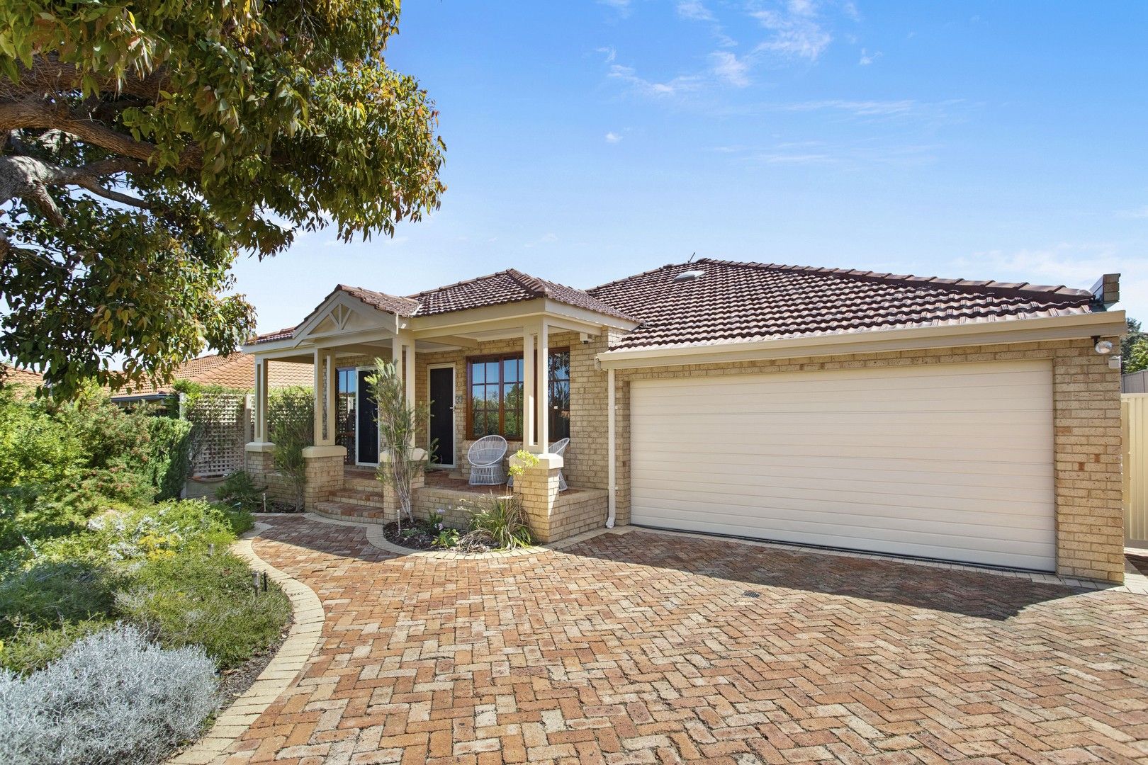 33 Conica Crescent, Hillarys WA 6025, Image 0