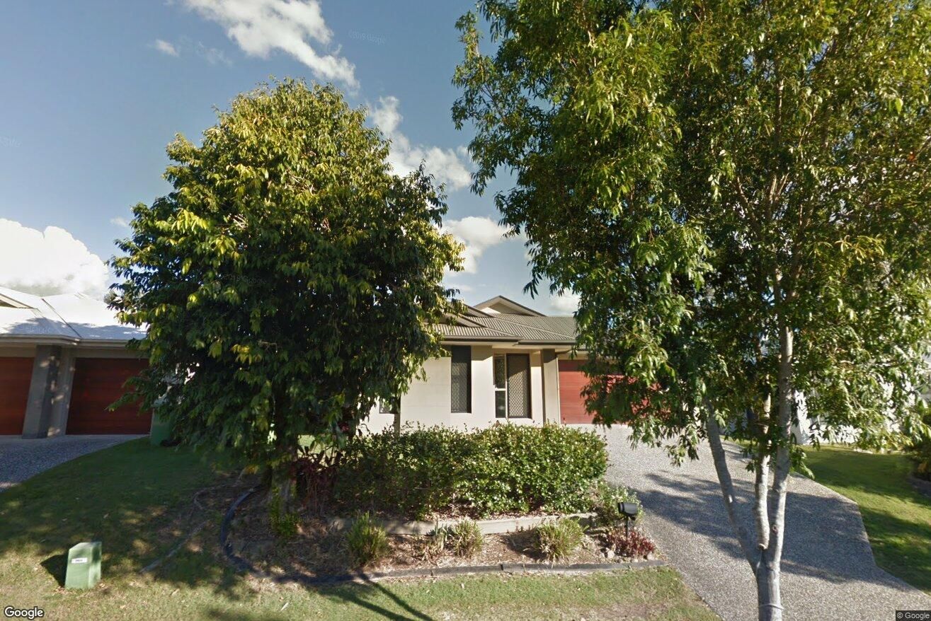 4 bedrooms House in 112 Observatory Drive REEDY CREEK QLD, 4227