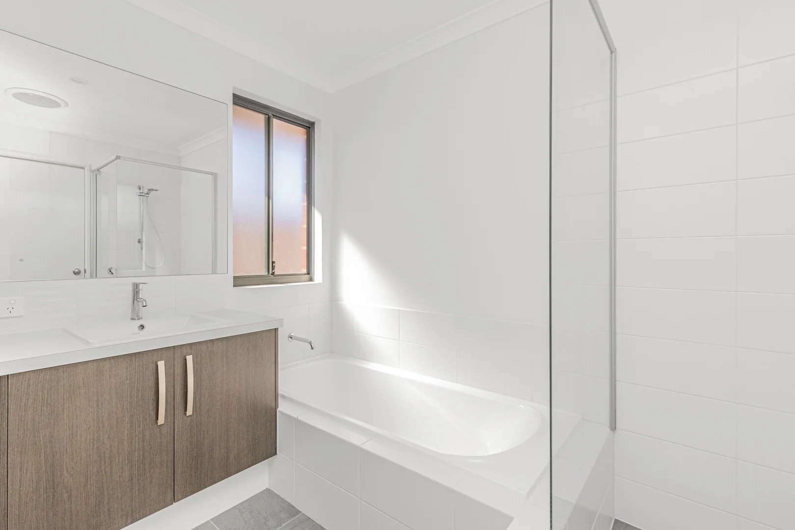 Additional image 14 of 125 Woollcott Avenue, Brabham WA 6055