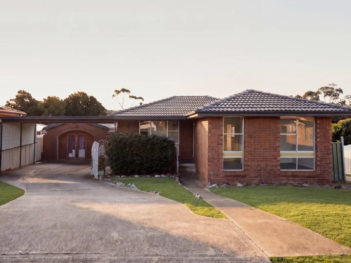 20 Spumante Close, Eschol Park NSW 2558