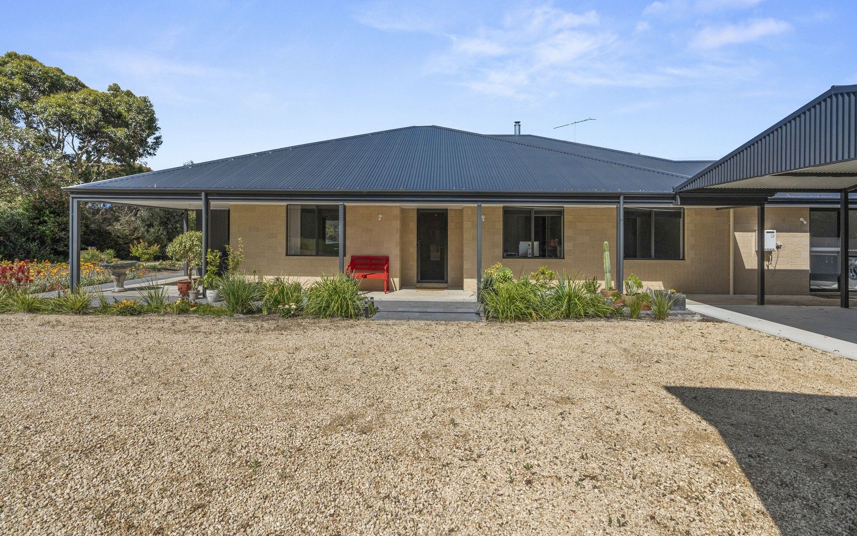 4 bedrooms House in 7 Tearle Court DENMARK WA, 6333