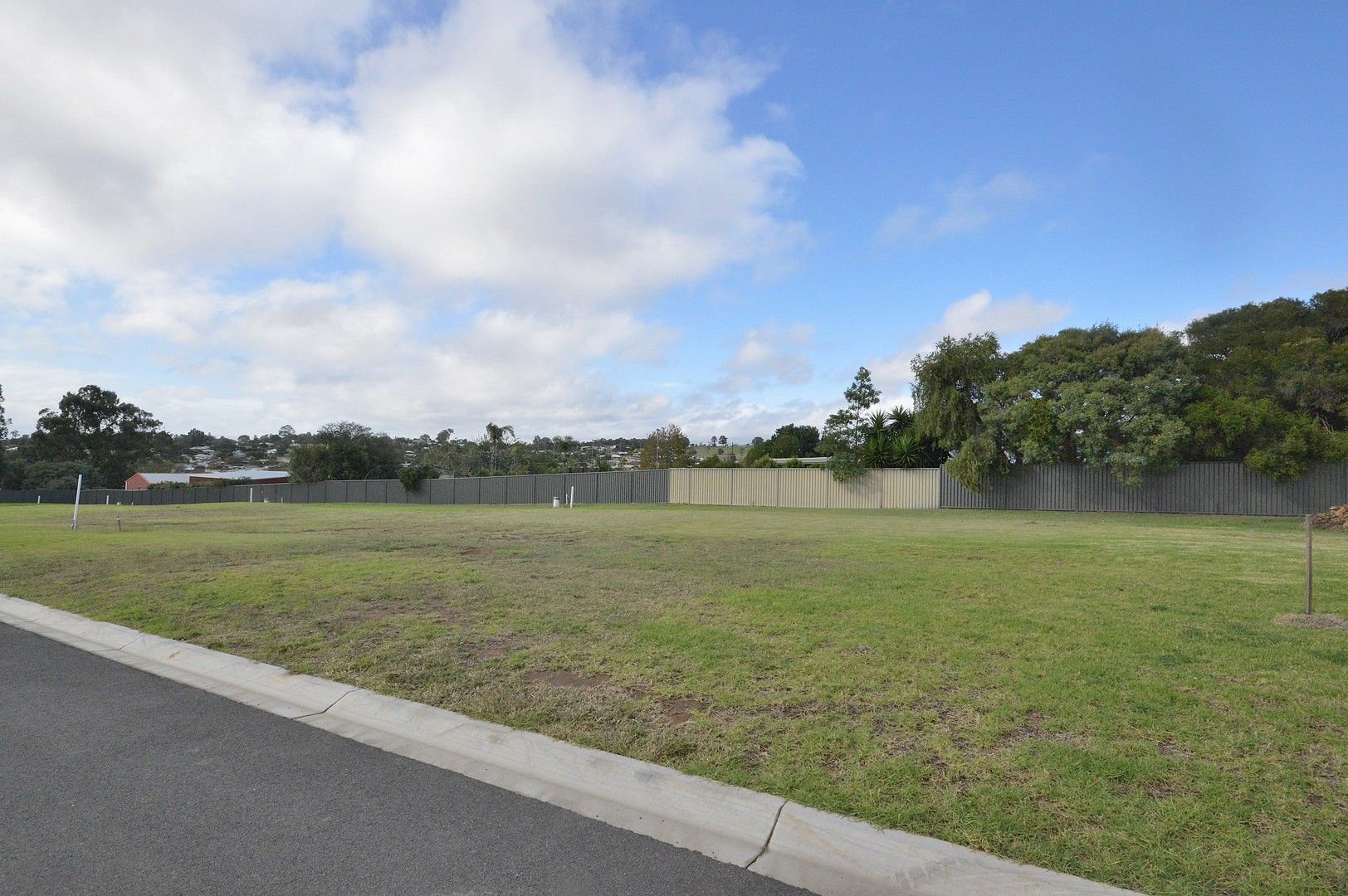 Lot 14/8 Sunshine Court, Warwick QLD 4370, Image 0