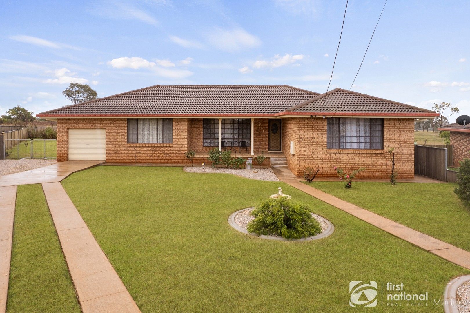 3 bedrooms House in 10 Scott Avenue GULGONG NSW, 2852